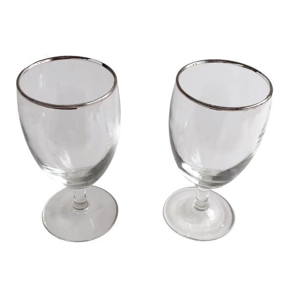 Footed Water Glasses Set of 2 Goblets Silver Rimmed Clear Stemmed Drinking Glass - Picture 4 of 8